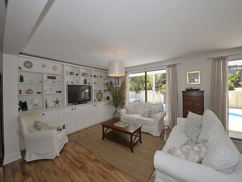 12 Lyelta Street, Falcon WA 6210