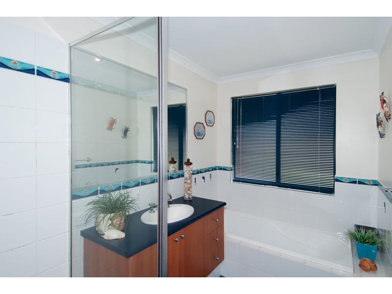 3 Glendart Crt, Erskine WA 6210