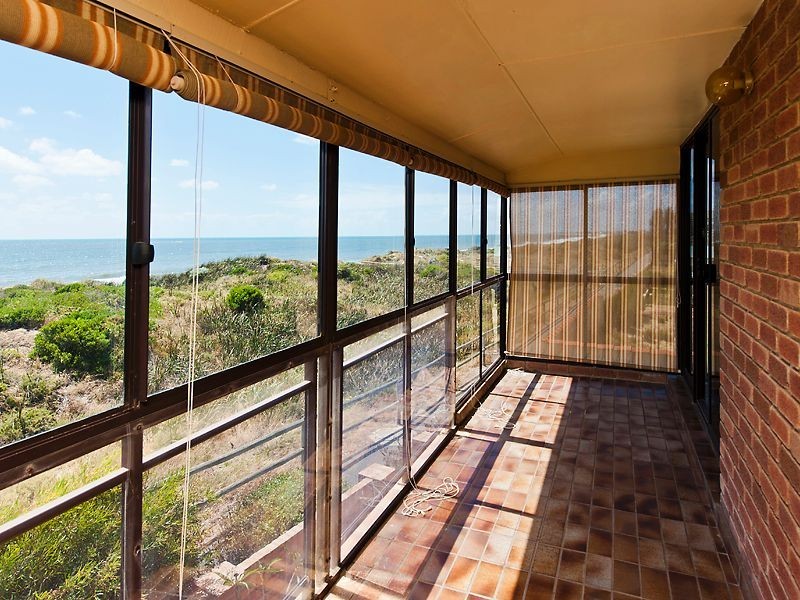 1/7 Rocklea Place, Silver Sands WA 6210