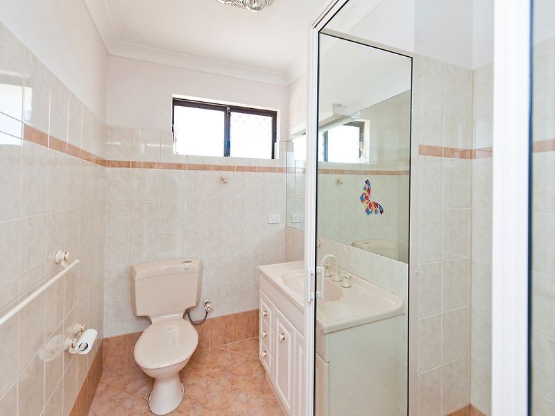 1/7 Rocklea Place, Silver Sands WA 6210