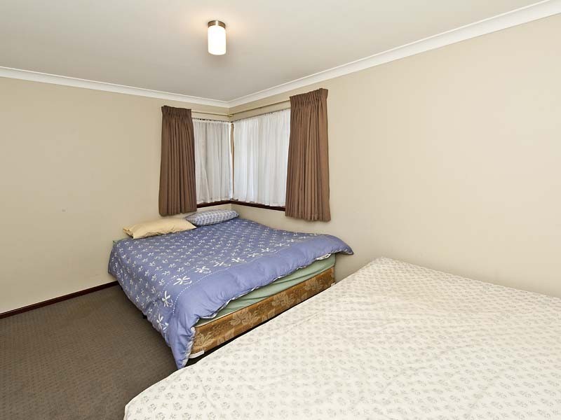 36 Waterside Drive, Dudley Park WA 6210