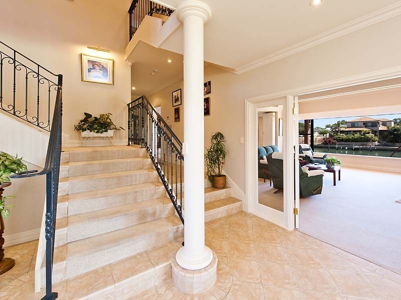 37 Santavea Mews, Halls Head WA 6210