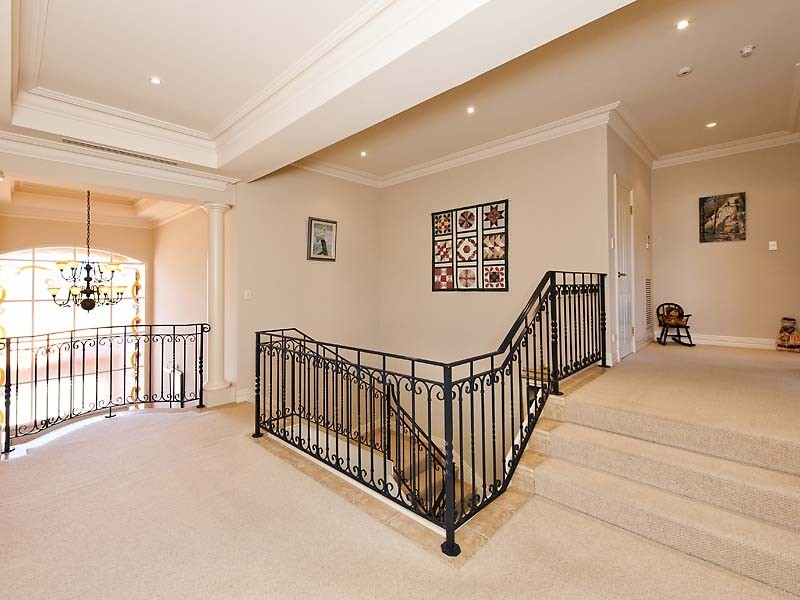 37 Santavea Mews, Halls Head WA 6210