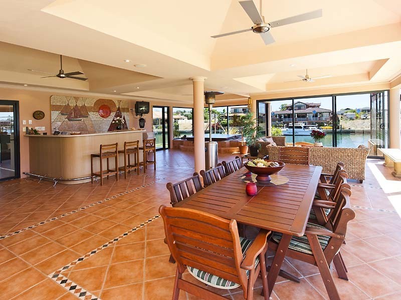 37 Santavea Mews, Halls Head WA 6210