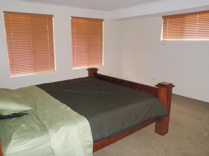 1 Harvest Chase, Madora Bay WA 6210
