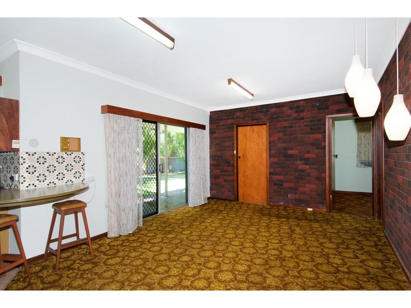 9 McKerracher Street, Dudley Park WA 6210