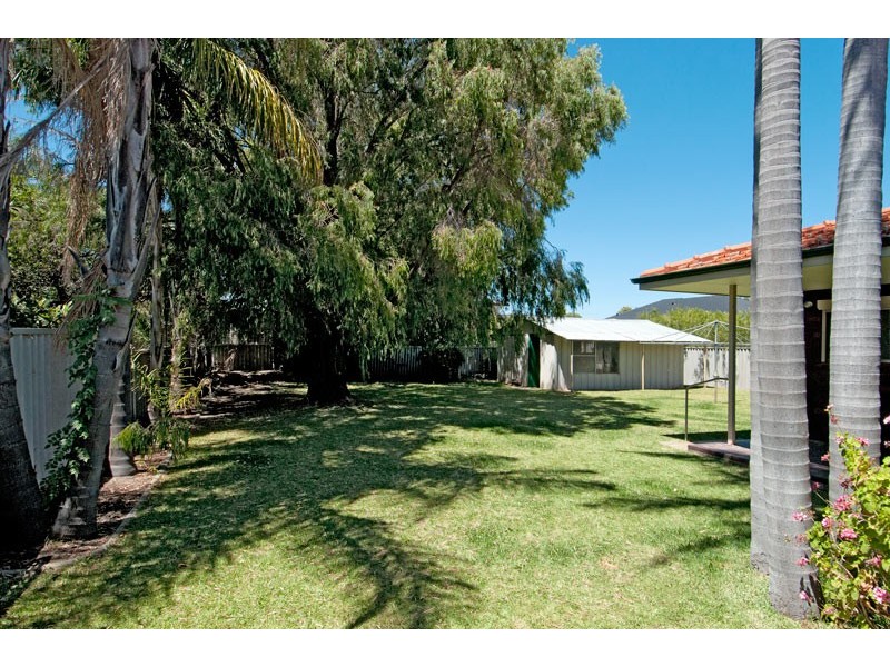 9 McKerracher Street, Dudley Park WA 6210