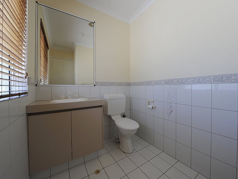 45 Waterside Drive, Dudley Park WA 6210