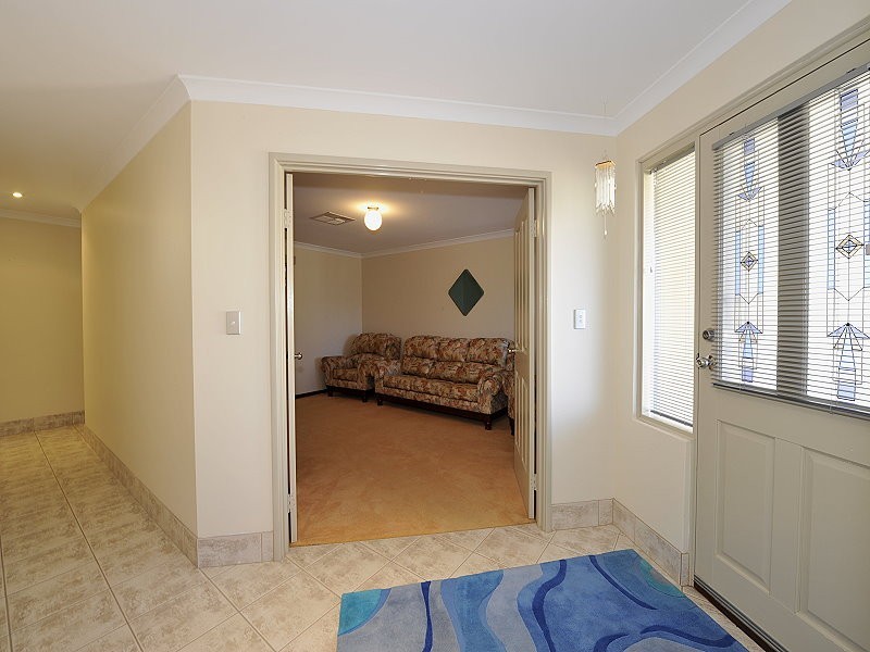 3 Lilly Pilly Lookout, Halls Head WA 6210