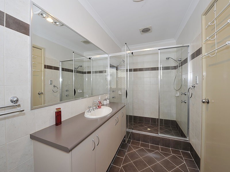 3 Lilly Pilly Lookout, Halls Head WA 6210