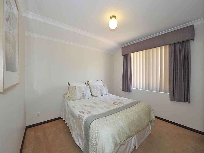 3 Lilly Pilly Lookout, Halls Head WA 6210