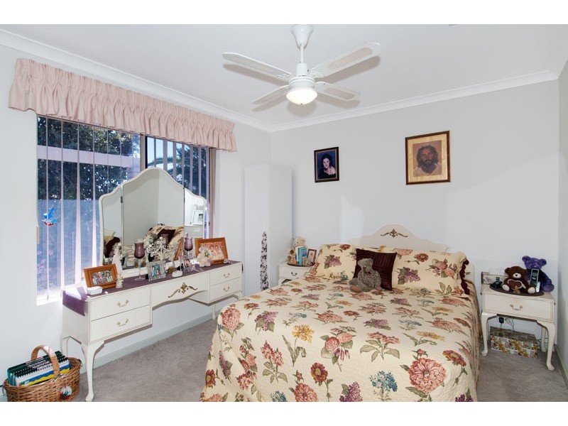 9 Vermont Avenue, Meadow Springs WA 6210