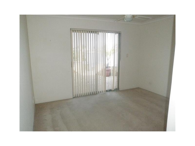 6/1 Waterside Drive, Dudley Park WA 6210