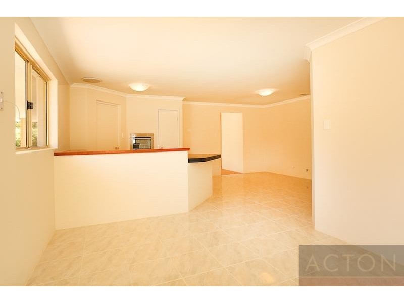 14 Newlyn Way, Coodanup WA 6210