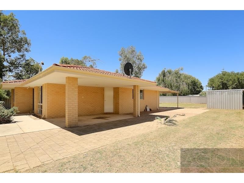 14 Newlyn Way, Coodanup WA 6210