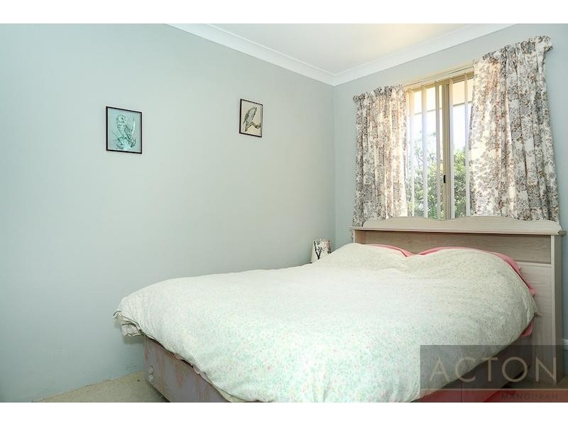 2 Troon Grove, Halls Head WA 6210