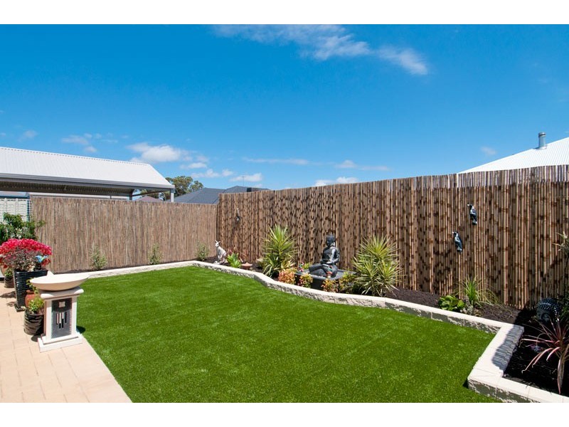18 St Cloud Link, Meadow Springs WA 6210