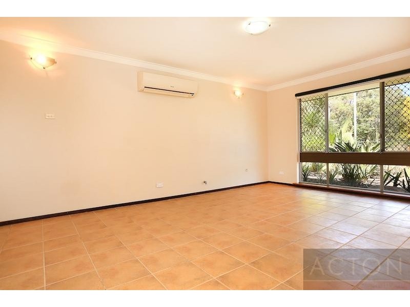 15 Owen Street, Mandurah WA 6210