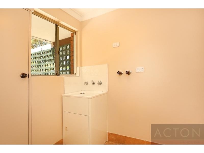 15 Owen Street, Mandurah WA 6210