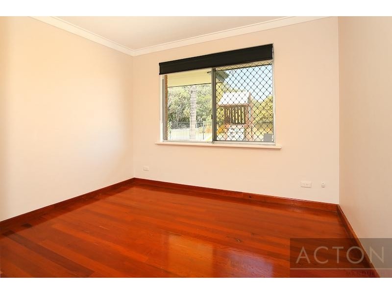 15 Owen Street, Mandurah WA 6210