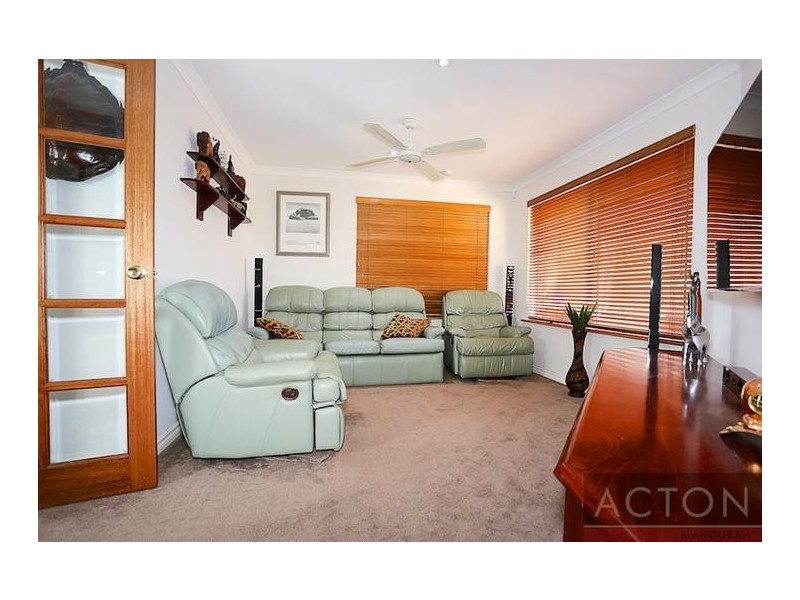 6 Dillington Mews, Erskine WA 6210