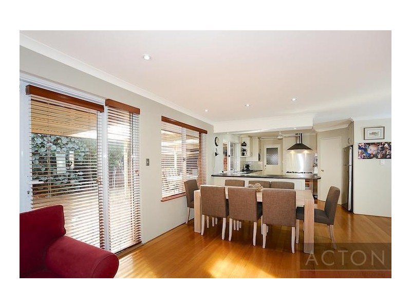 6 Dillington Mews, Erskine WA 6210