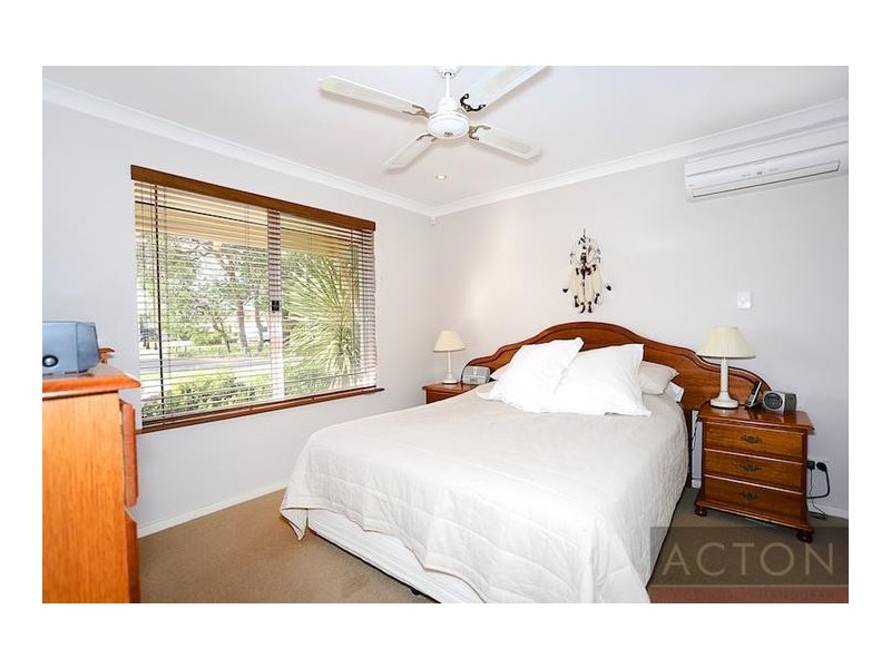 6 Dillington Mews, Erskine WA 6210