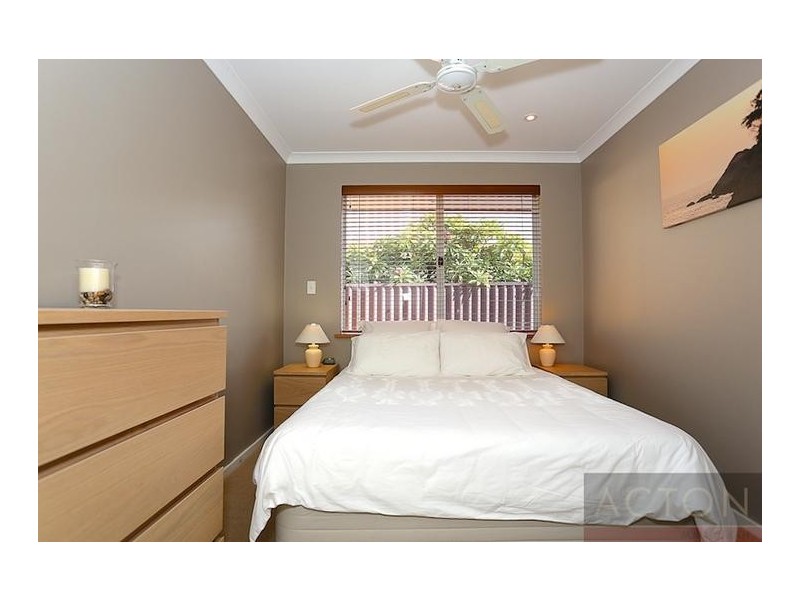 6 Dillington Mews, Erskine WA 6210