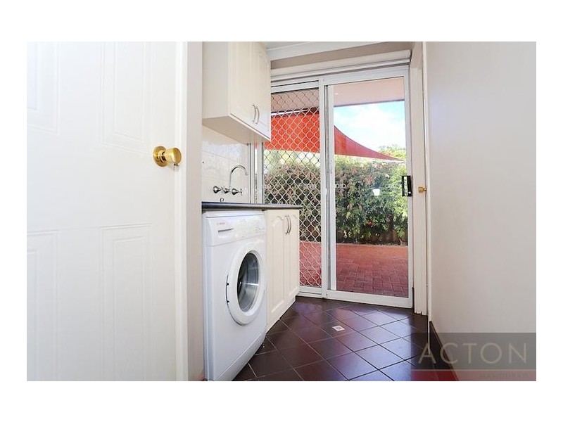 6 Dillington Mews, Erskine WA 6210