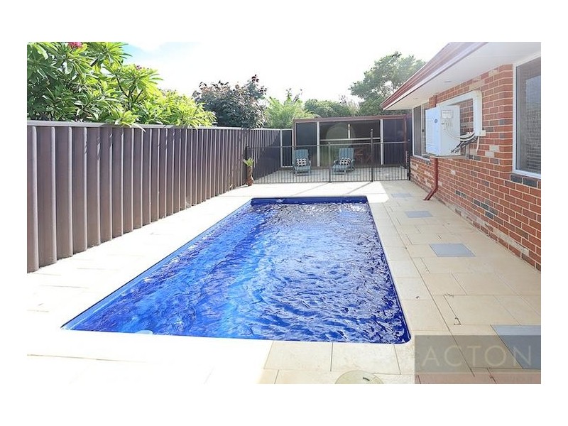 6 Dillington Mews, Erskine WA 6210