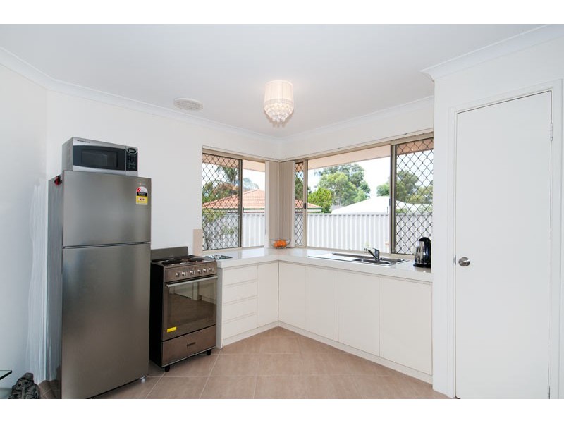 114 Murdoch Drive, Greenfields WA 6210