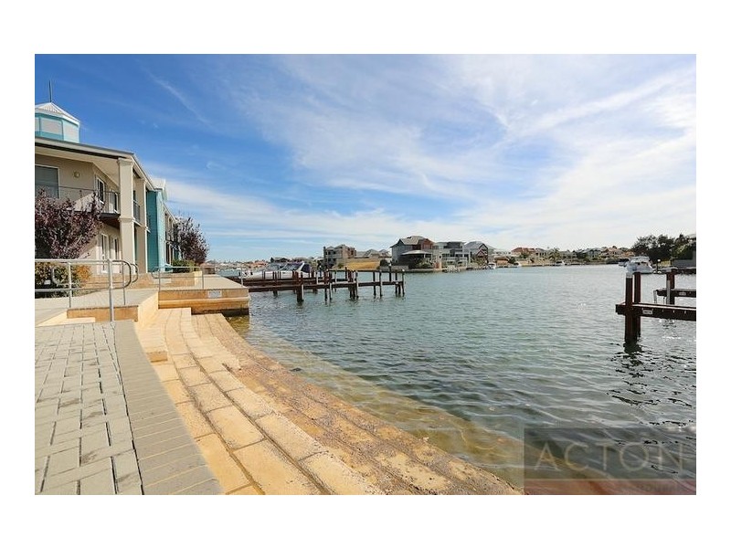 29/20 Apollo Place, Halls Head WA 6210