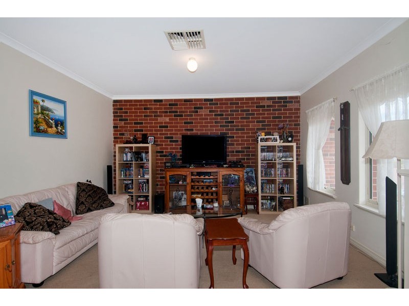 59 Linley Road, Wannanup WA 6210