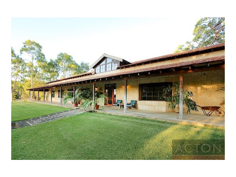 6 White Hill Road, Bouvard WA 6211