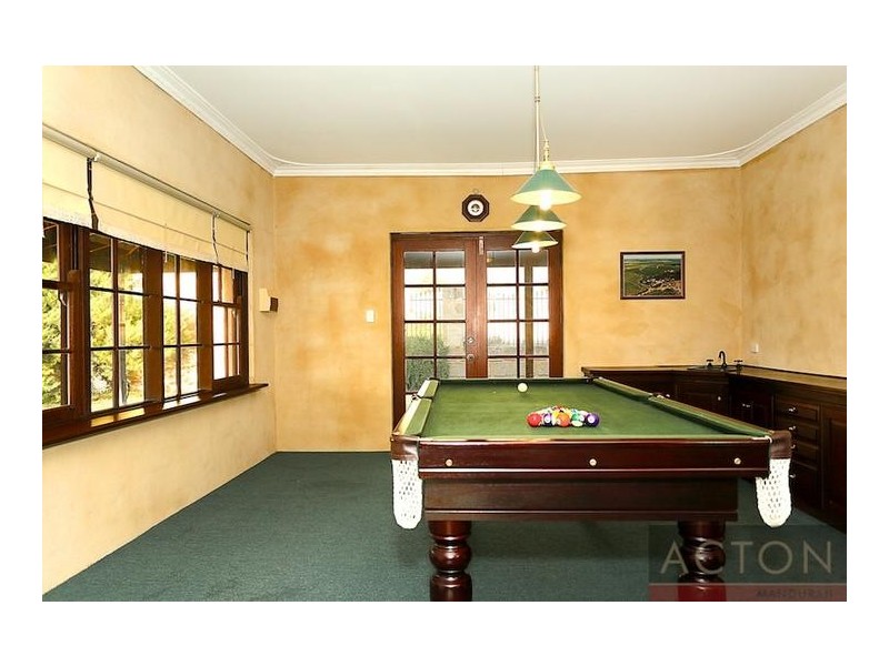 6 White Hill Road, Bouvard WA 6211