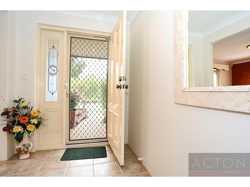 9 Tasman Loop, Dudley Park WA 6210