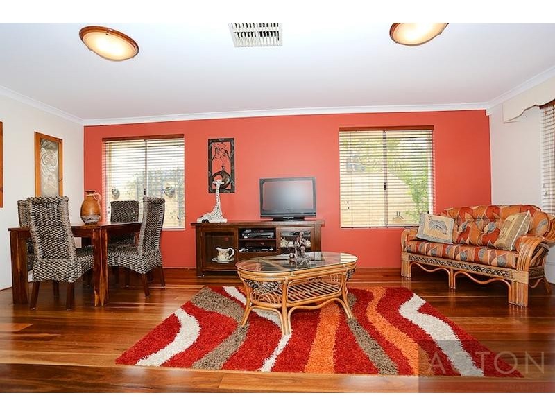 9 Tasman Loop, Dudley Park WA 6210