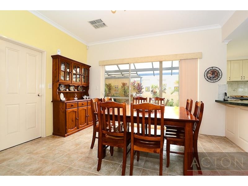 9 Tasman Loop, Dudley Park WA 6210