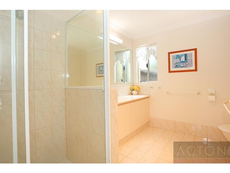 9 Tasman Loop, Dudley Park WA 6210