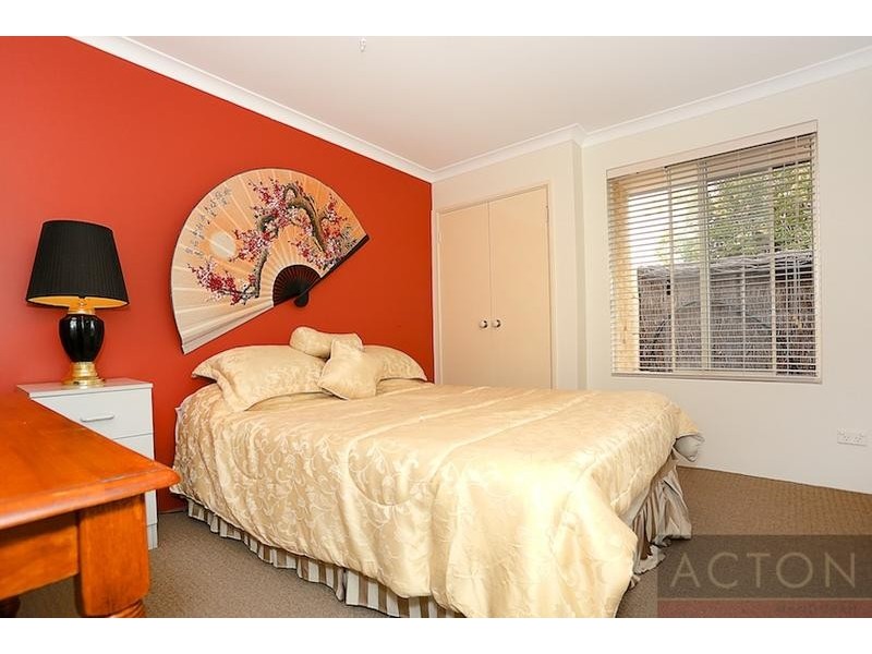 9 Tasman Loop, Dudley Park WA 6210