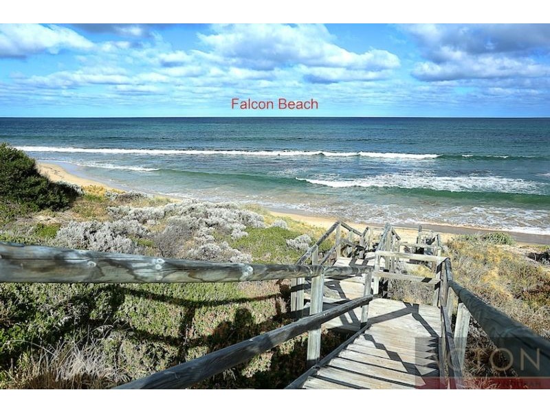 11 Sandra Street, Falcon WA 6210