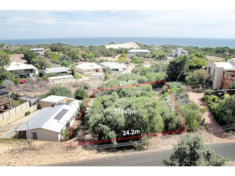 11 Beachcast Close, Preston Beach WA 6215