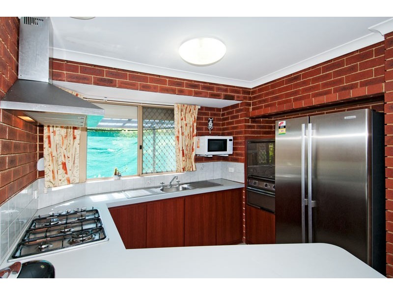 6 Lydia Place, Greenfields WA 6210