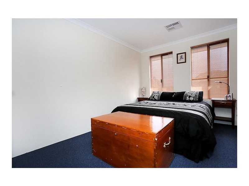 2 Tranquil Retreat, Barragup WA 6209