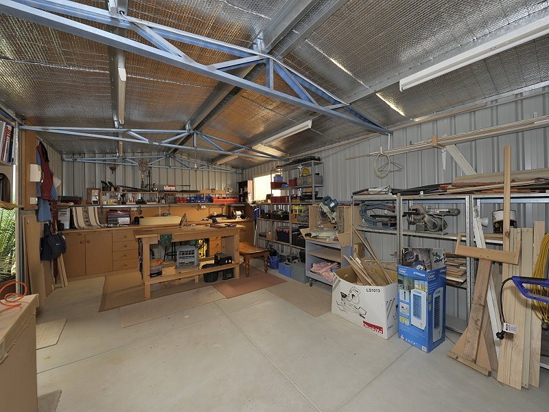 7 Cliff Lane, Halls Head WA 6210