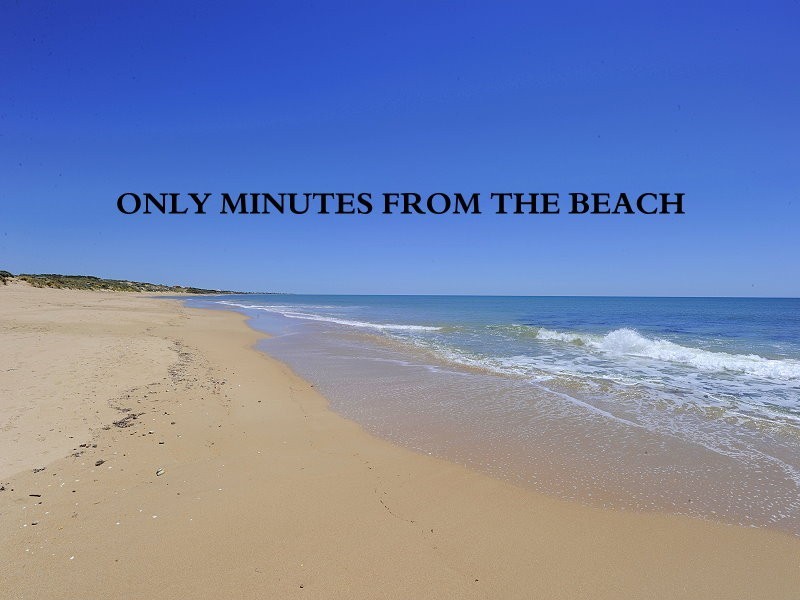 7 Cliff Lane, Halls Head WA 6210