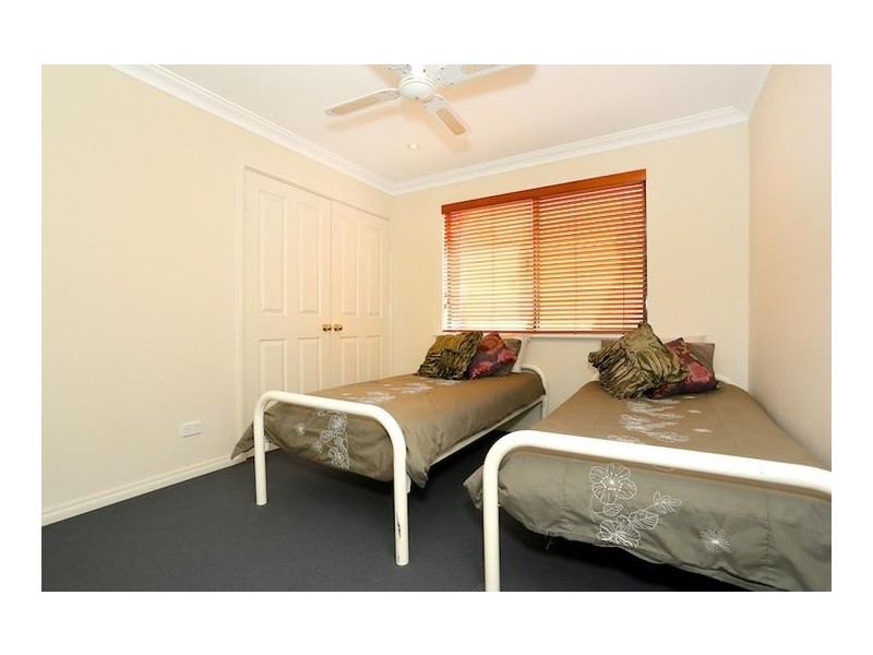 10 Condor Mews, Halls Head WA 6210