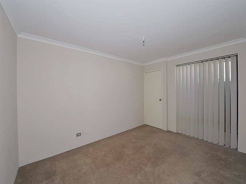 9 Calytrix Way, Halls Head WA 6210