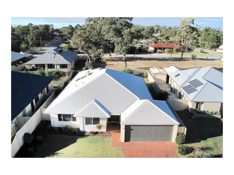 26 Holloway Turn, Ravenswood WA 6208