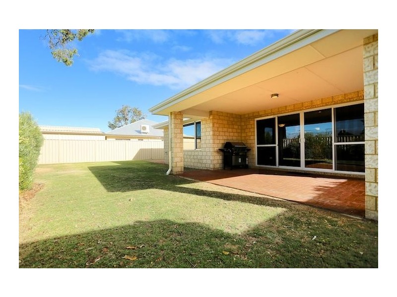 26 Holloway Turn, Ravenswood WA 6208